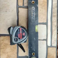 یک عدد متر ۷ و نیم و آب تراز به دلیل تغییر شغل