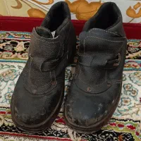 کفش ایمنی نسوز