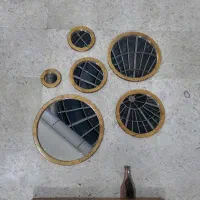 آیینه گرد چوبی