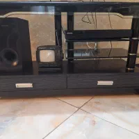 میز تلویزیون صحیح و سالم