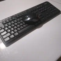 موس و کیبورد بلوتوثی اروپایی اک مفت