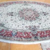 تعدادی قالیچه و کناره