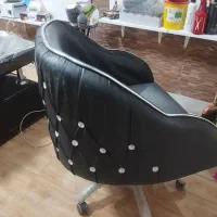 فروش تمامی وسایل آرایشگاه|آرایشگاه و سالن‌های زیبایی|فولادشهر, A4|دیوار