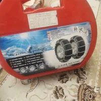 زنجیر چرخ‌پراید و مژه