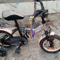 دوچرخه سایز ۱۲ کوچک با کمکی قاب زنجیر