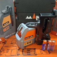 تراز لیزری مکس