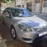 برلیانس فروشی