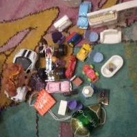 بادبادک واسباب بازی ریز برای کودکان