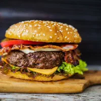 نیروی  و مبتدی جهت کار در فست فود