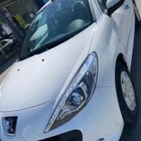 پژو ۲۰۷ دنده ای مدل ۱۴۰۵ رزن