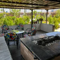 اجاره باغ ویلا اب گرم سر پوشیده|اجارهٔ کوتاه‌مدت ویلا و باغ|شیراز, گویم|دیوار