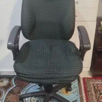 صندلی چرخشی