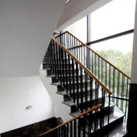 اجاره-مغازه-235-متر-فلت-در-گلسار