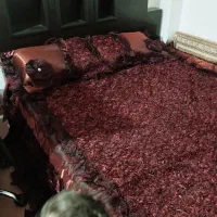 تخت دونفره درحد نو با تشک