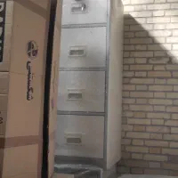 کمد بایگانی و فایل فلزی