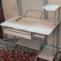 میز کامپیوتر