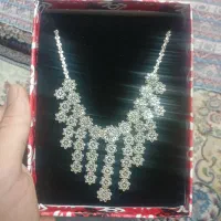 بدون نگین