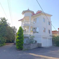 ویلا شهری فول امکانات/لوکیشن بی نظیر