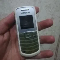 گوشی موبایل معمولی سامسونگ