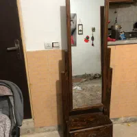 اینه قدی و تابلو