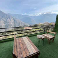 کلبه سوئیسی/وان جکوزی/کد 596|اجارهٔ کوتاه‌مدت ویلا و باغ|کلاردشت, |دیوار