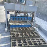 بلوک سیمانی ۲۰×۴۰
