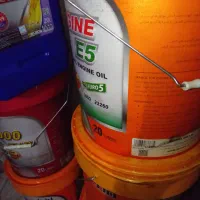 سطل و دبه ۲۰ لیتری