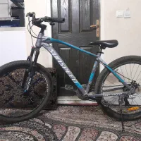 دوچرخه در حد نو