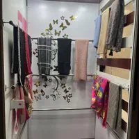 ویترین لباس در حد نو|فروشگاه و مغازه|محمدیه-قزوین, |دیوار