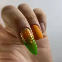 آموزش حرفه ای ناخن(اقتصادی)