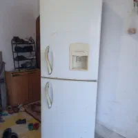 باسلام یک دستگاه یخچال فریزر الکترو استیل|یخچال و فریزر|تربتحیدریه, آغوی|دیوار