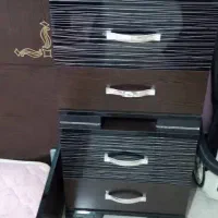 فروش فوری تخت و میز ارایش|تخت و سرویس خواب|مشکین‌دشت, |دیوار