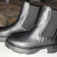 بوت زنانه مشکی نو نو