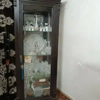 اهدایی ویترین چوبی سالم و بدون ایراد    اهدایی|بوفه، ویترین، کنسول|قدس, شهر‌قدس|دیوار