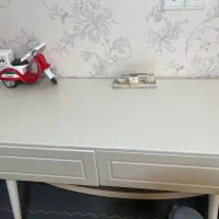 میز تحریر و صندلی