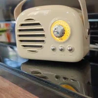اسپیکر طرح رادیو کلکسیونی