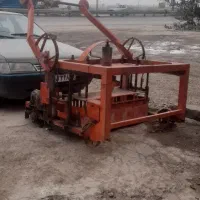 دستگاه بلوک زنی ۲۰در۴۰ صفر|ماشین‌آلات صنعتی|مشهد, پروین اعتصامی|دیوار