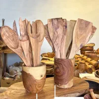 نیروی خانم تولید محتوا و فروش صنایع چوبی|استخدام هنری و رسانه|رشت, لاکان|دیوار