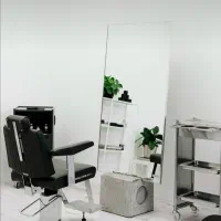 شاگرد و کارآموز آرایشگاه مردانه