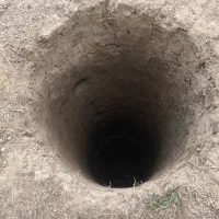 حفاری و لایروبی چاه آب