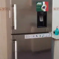 نظافت منزل و آپارتمان و راه پله و اداره و غیره