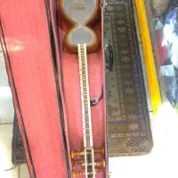 تار کوچک با جعبه مخصوص