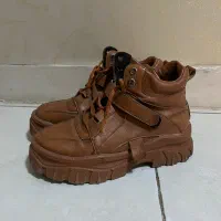 بوت سایز ۳۹
