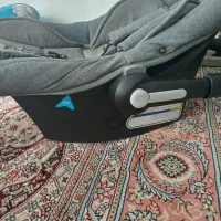 کریره وآغوشی نوزاد وپتو گلبافت نوزاد