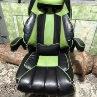 صندلی چرخدار|صندلی و نیمکت|زاهدان, |دیوار