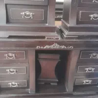 تخت و تشک دو نفره با میز آرایش