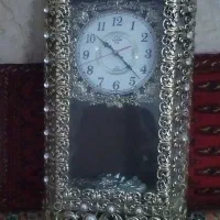 ساعت دیواری