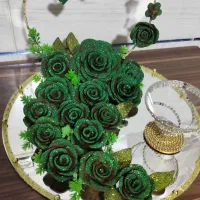 تزیین سینی حنا