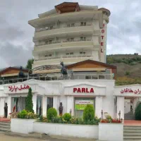 استخدام باریستا و ویتر