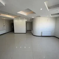 آپارتمان ۱۱۲ متر بر خیابان کاوه ( کلید نخورده )|فروش آپارتمان|اصفهان, پوریای ولی|دیوار